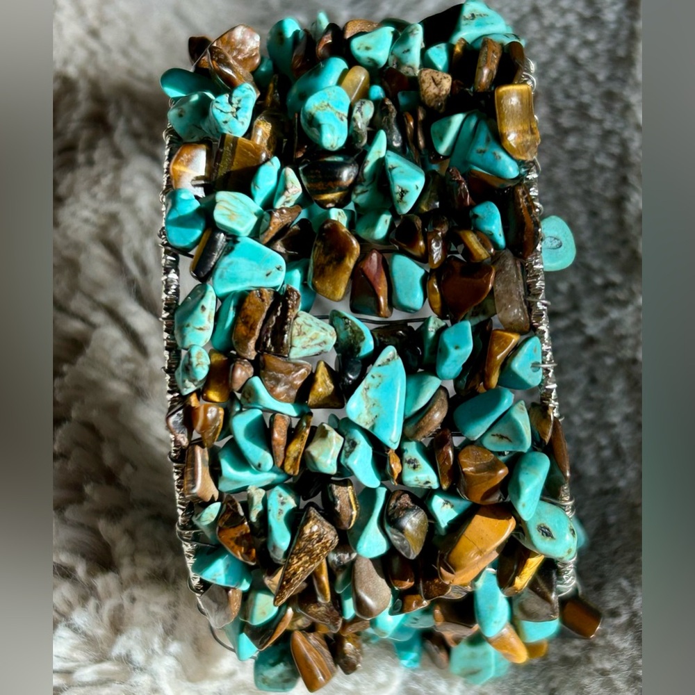 ARTISAN MADE TURQUOISE & JASPER STONE CHIPS CUFF BRACELET SILVER TONE OPEN CUFF